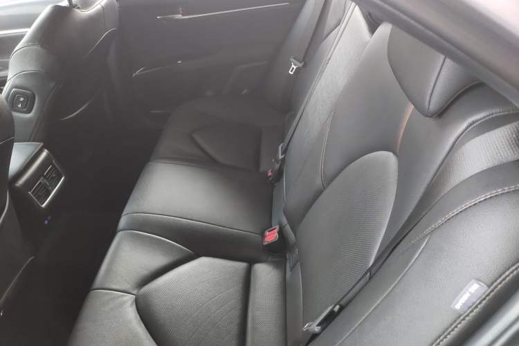 Used Toyota Camry 2023 2.5G Luxury Edition
