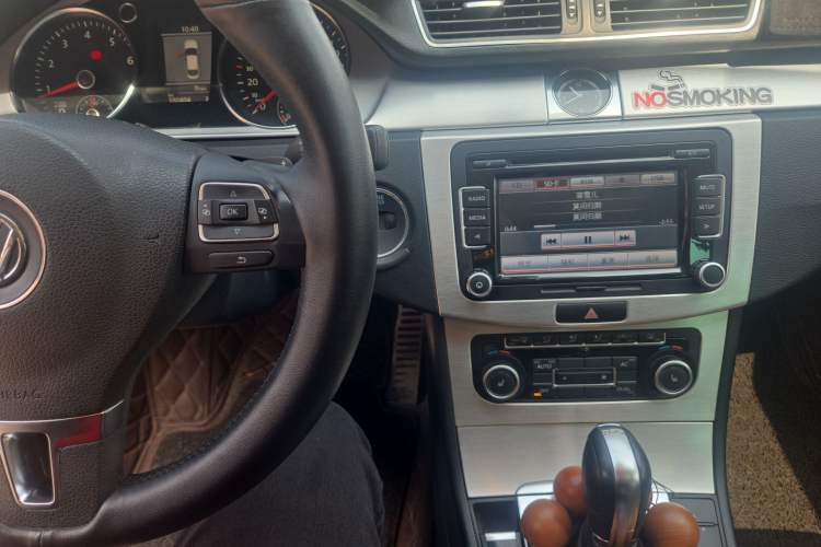 Used Volkswagen FAW-Volkswagen CC 2012 2.0 TSI Luxury Model Audio And AC Panel