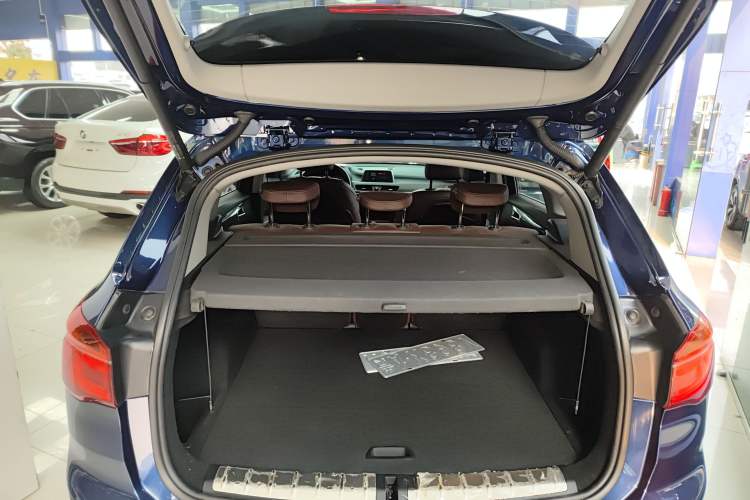 Used BMW X1 2019 sDrive18Li Premium Edition
