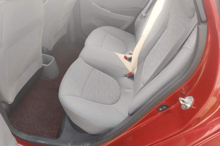 Used Hyundai Verna (older generation) 2014 1.4L Automatic Smart GLS
