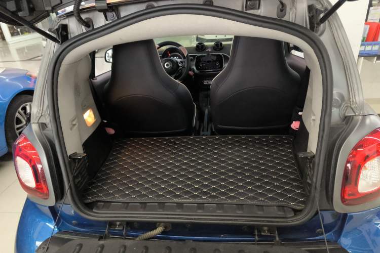 Used smart fortwo 2018 1.0L 52kW Hardtop Passion Edition China V Standard