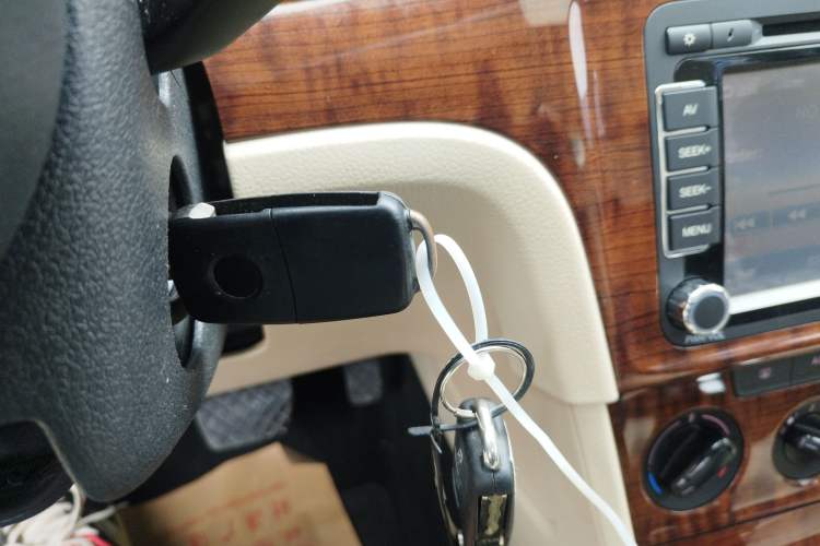 Used Volkswagen Lavida 2013 1.4TSI DSG Comfort Edition Vehicle Key