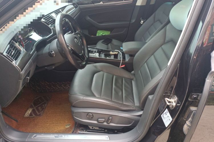 Used Volkswagen Phideon 2019 380TSI Two-Wheel Drive Business Edition China VI Standard