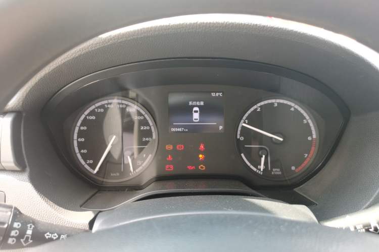 Used Qoros 3 2018 Sedan 1.6L Automatic Leading Model Instrument Cluster