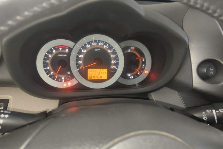 Used Toyota RAV4 2009 2.4L Automatic Luxury Edition
