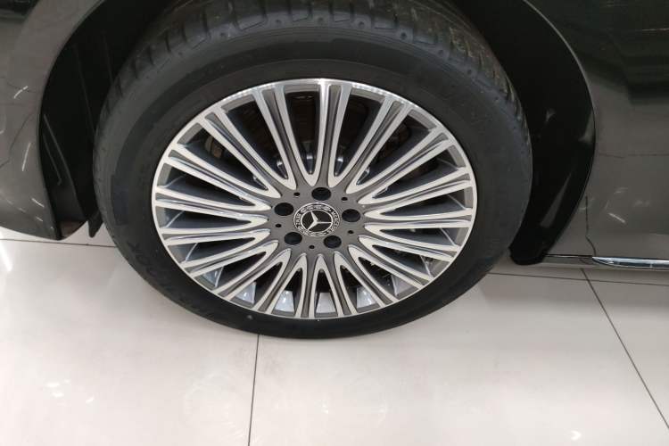 Used Mercedes-Benz E-Class 2022 Revised Version E 300 L Luxury Edition