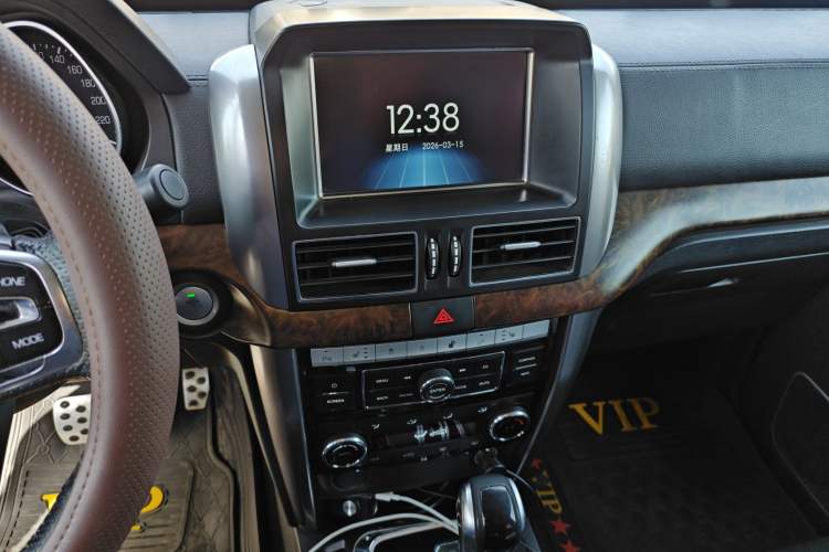 Used BAIC Off-Road BJ80 2017 2.3T Automatic 90th Anniversary Edition
