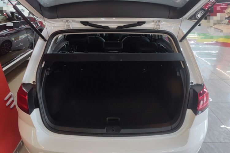 Used Volkswagen Golf 2020 Zhiai Edition 280TSI DSG Luxury Model