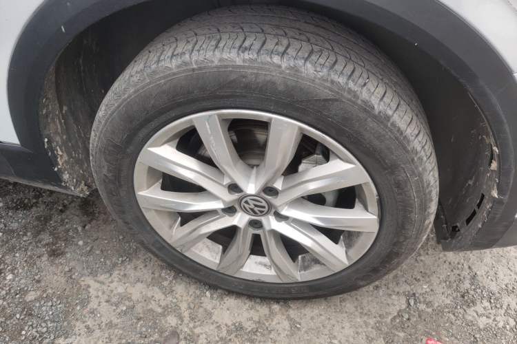 Used Volkswagen T-ROC 2019 230TSI DSG Two-Wheel Drive Advanced Version China V Standard