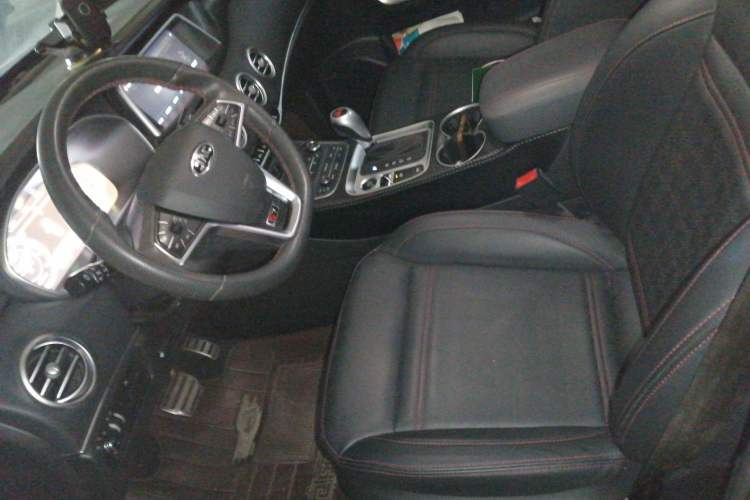 Used JAC Group Refine S7 2017 1.5T Automatic Luxury Smart Model
