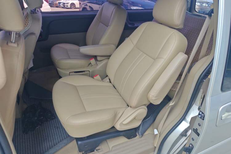 Used Buick GL8 2014 2.4L Classic Edition
