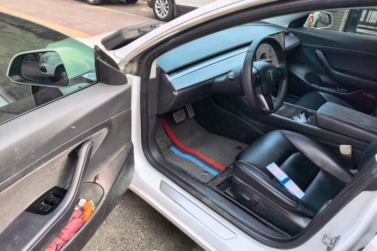 Used Tesla Model 3 2019 Standard Range Rear-Drive Upgraded Version