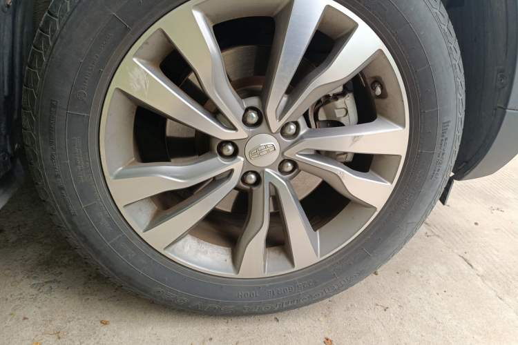 Used Geely Auto Emgrand X7 Sport 2016 1.8TD Automatic Smart Connectivity Version
