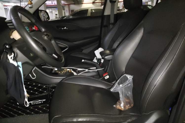 Used Hyundai ix35 2019 2.0L Automatic 2WD Zhiyong·Changxiang Edition China VI Standard Left Front Seat