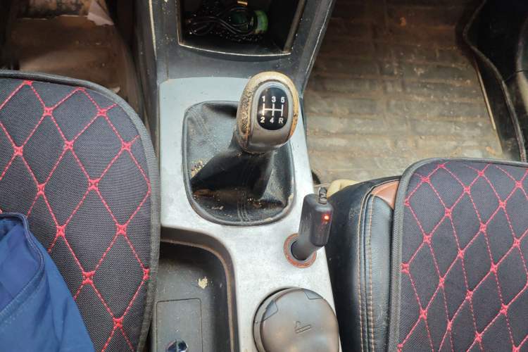 Used Roewe 350 2011 350S 1.5L Manual Xunchi Edition
