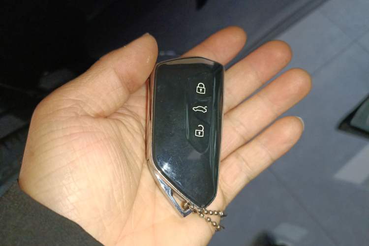 Used Volkswagen Tavendor 2023 380TSI Four-Wheel Drive R-Line Cruise Edition
