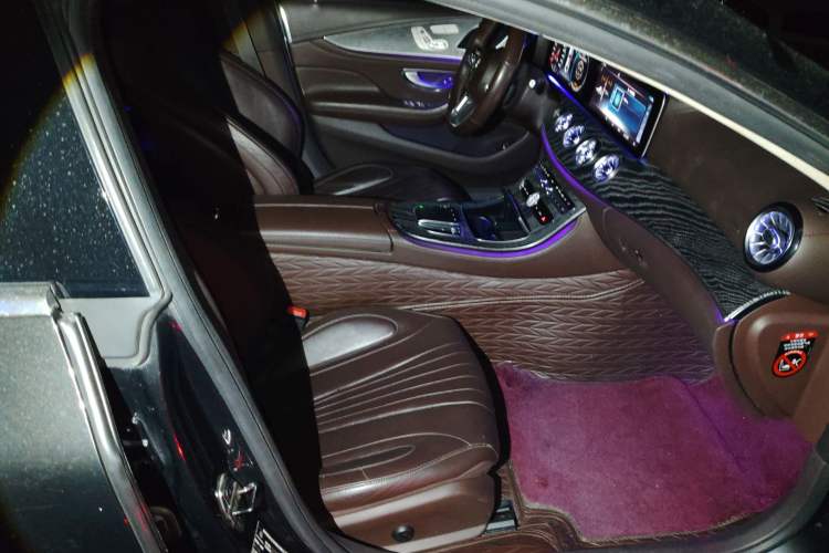 Used Mercedes-Benz CLS 2018 CLS 300 Dynamic Edition