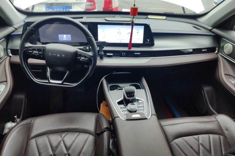 Used Chery Tiggo 8 PRO 2024 Champion Edition 390T Two-Wheel Drive Peak Version 5 Seats
