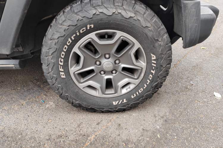 Used Jeep Wrangler 2017 3.6L Rubicon Four-Door Comfort Edition

