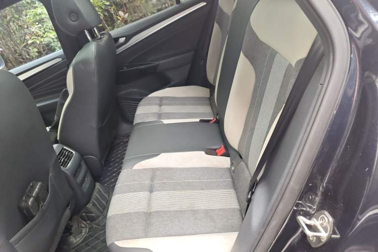 Used Volkswagen ID.4 CROZZ 2024 Pure Edition Limited Edition Left Rear Seat