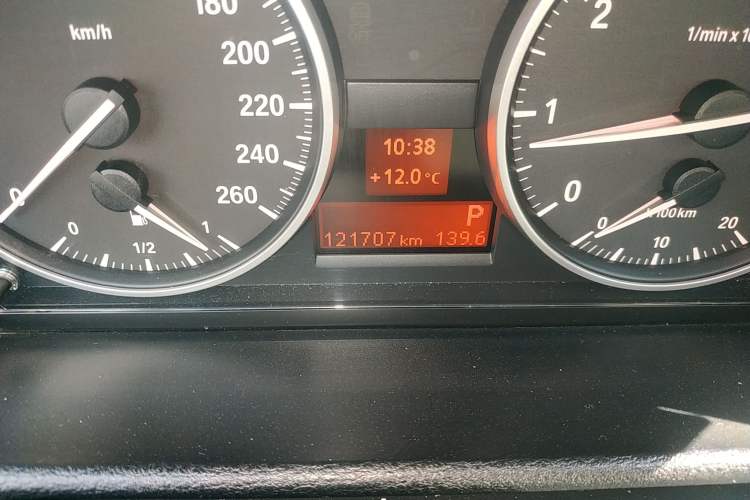 Used BMW X1 2012 sDrive18i Luxury Edition
