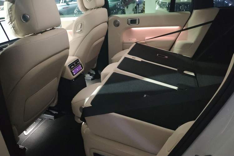 Used Li Auto L7 2025 Ultra Smart Refreshed Edition