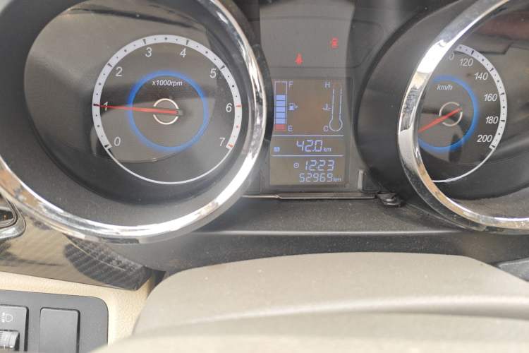 Used Foton Gatu ix5 2016 1.5L ZhiZhen Trim
