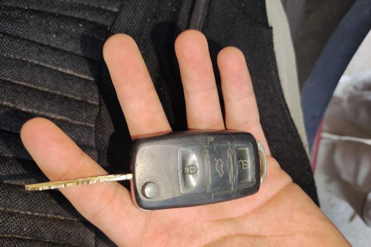 Used Wuling Hongguang 2014 1.5L Standard Version