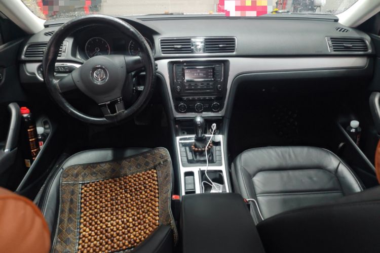 Used Volkswagen Passat 2014 1.8TSI DSG Prestige Edition Center Console