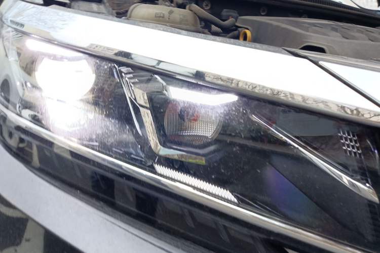 Used Volkswagen Passat 2020 330TSI Elite Edition China VI
