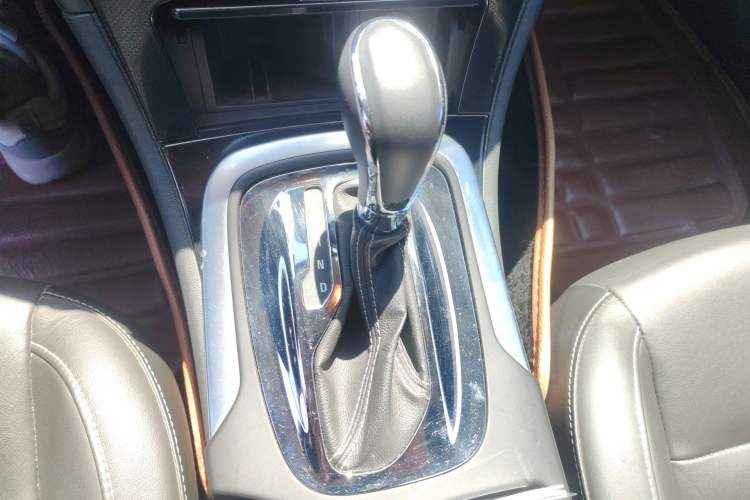 Used Buick Regal 2014 1.6T Fashionable Tech Edition
