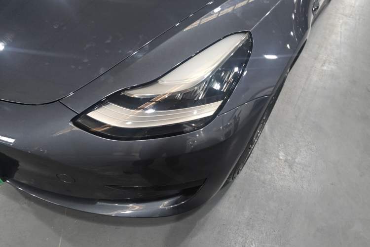 Used Tesla Model 3 2019 Standard Range Rear-Drive Upgraded Version
