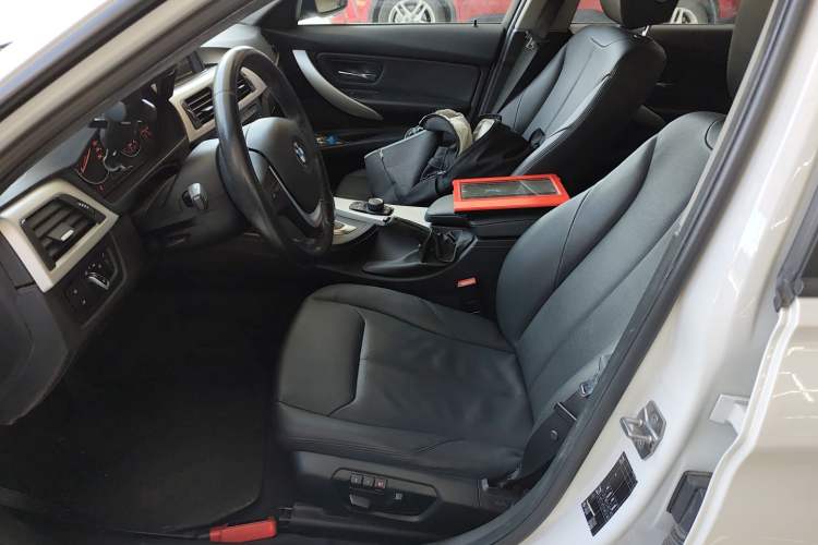 Used BMW 3 Series 2013 320i Sport Touring Edition