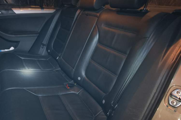 Used Volkswagen Sagitar 2012 1.4TSI Manual Luxury Model Left Rear Seat