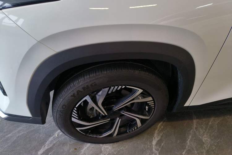 Used Geely Auto Emgrand X7 Sport 2024 1.5TD Smart Connect+