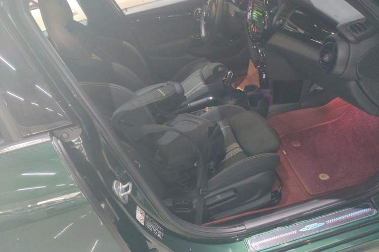 Used MINI MINI 2018 1.5T COOPER Racing Edition Five-Door Version