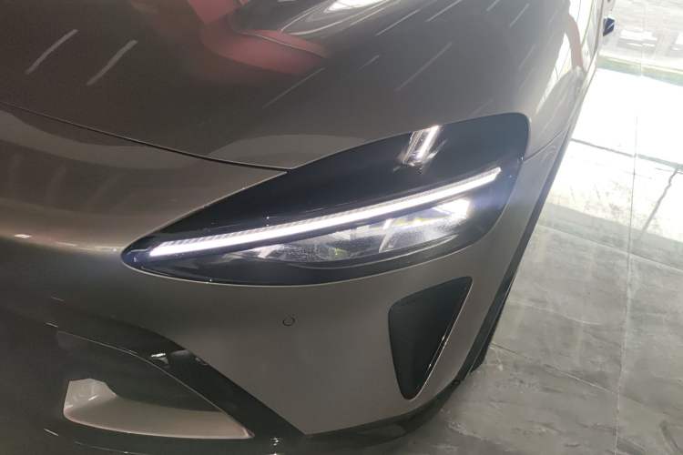 Used Xiaomi Auto YU7 2025 Ultra-Long Range Rear-Wheel Drive Version
