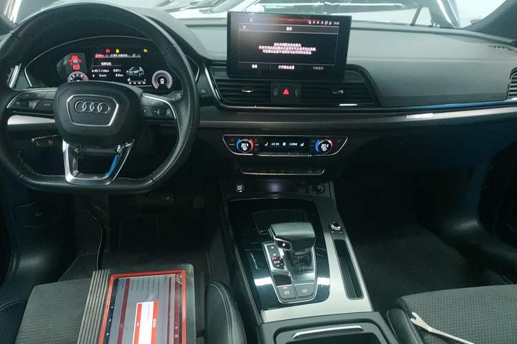 Used Audi Q5L Sportback 2022 40 TFSI Luxury Model
