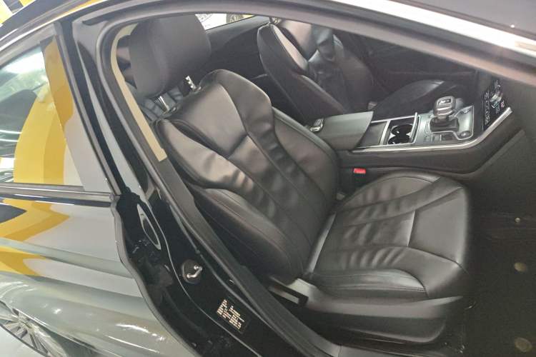 Used Hongqi H5 2022 Classic Model 1.5T DCT Flagship Edition
