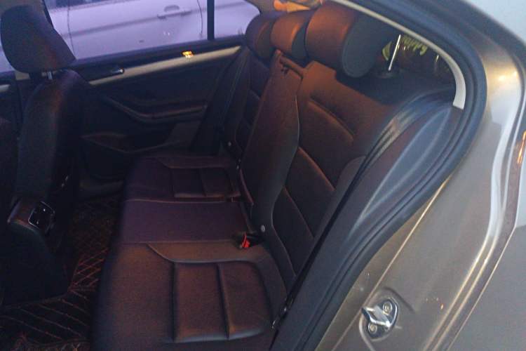 Used Volkswagen Sagitar 2017 230TSI Automatic Comfort Version