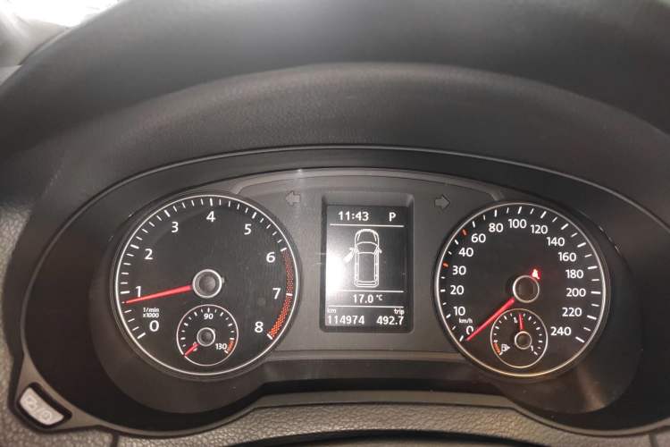 Used Volkswagen Sharan 2013 2.0 TSI Comfort Model
