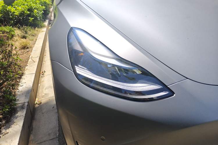 Used Tesla Model Y 2022 Rear-Wheel-Drive Version
