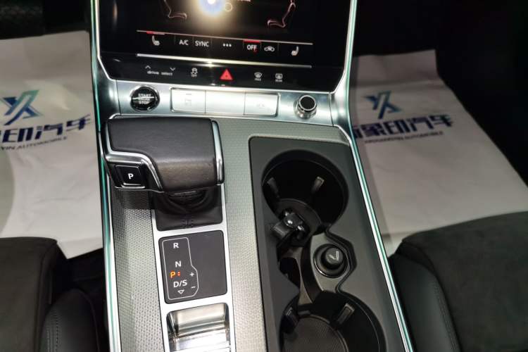 Used Audi A6 2021 allroad quattro Explorer 55 TFSI Prestige Off-Road Model