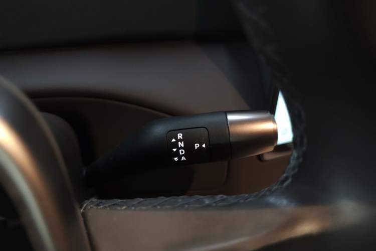 Used Li Auto MEGA 2024 Ultra Model
