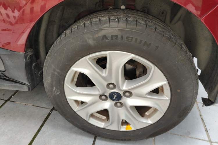 Used Ford EcoSport 2013 1.5L Automatic Fashion Model