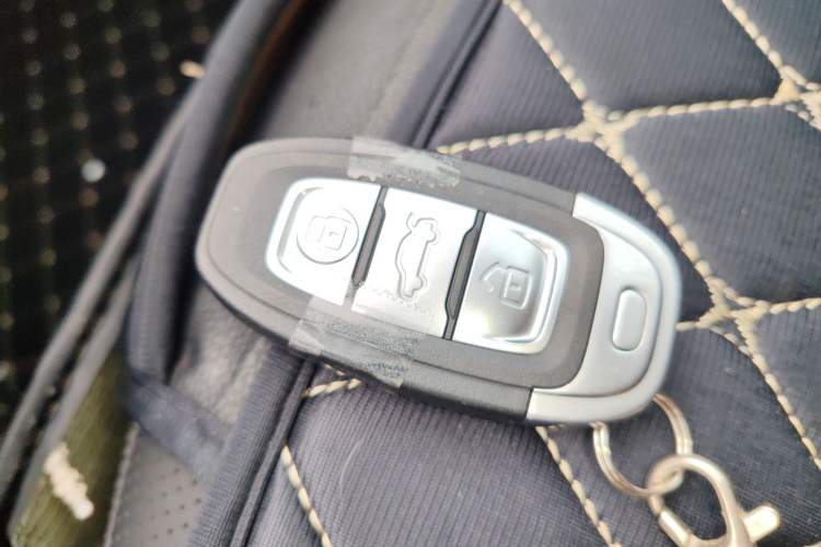 Used Hongqi E-QM5 2021 Charging Version Flagship Edition Interior 1