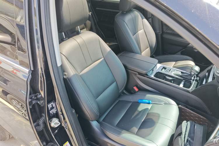 Used GAC Trumpchi GS8 2020 GS8S 390T Two-Wheel Drive Prestige Edition Right Front Seat