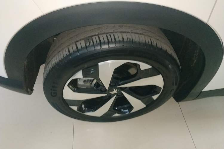 Used ARCFOX Alpha T5 2025 520 PRO
