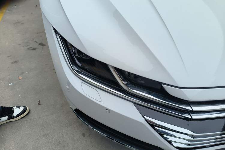 Used Volkswagen FAW-Volkswagen CC 2020 330TSI Glamour Edition China VI Standard Right Front Headlight