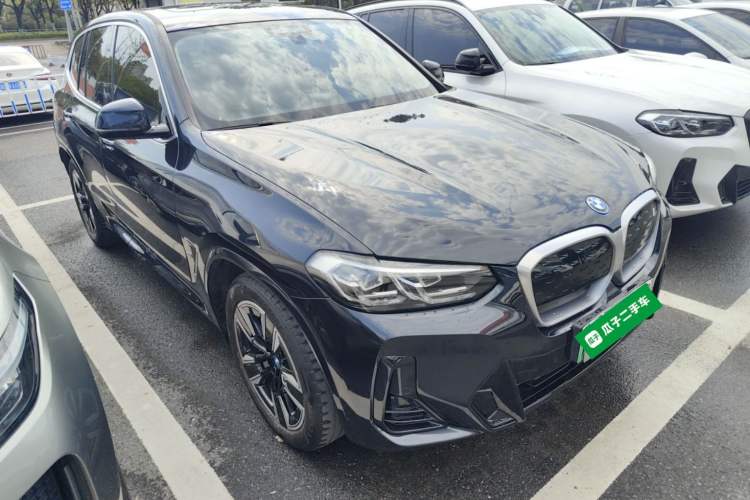 Used BMW iX3 2021 Updated Leading Edition
